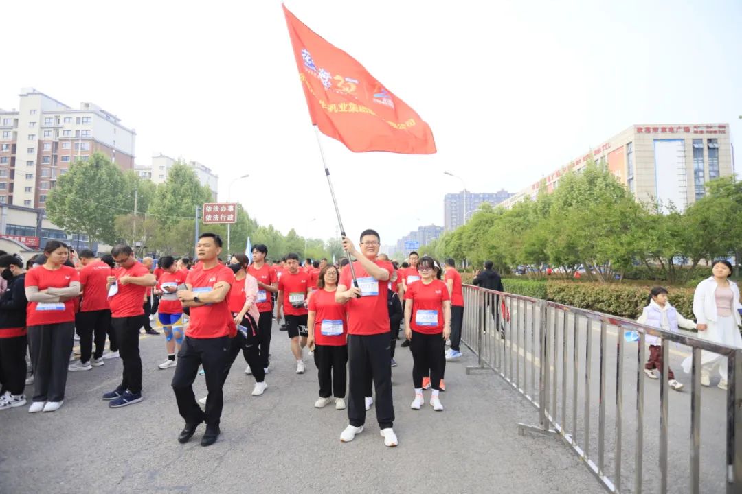 砥礪初心使命，汲取奮進(jìn)力量丨花花牛乳業(yè)集團(tuán)黨委組織開展學(xué)習(xí)“焦裕祿精神”主題黨日活動