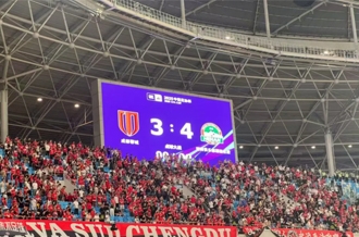 榮耀時刻，共赴巔峰——河南花花牛乳業(yè)集團見證河南足球歷史性突破，與一億家鄉(xiāng)人民共燃鐵血榮光！